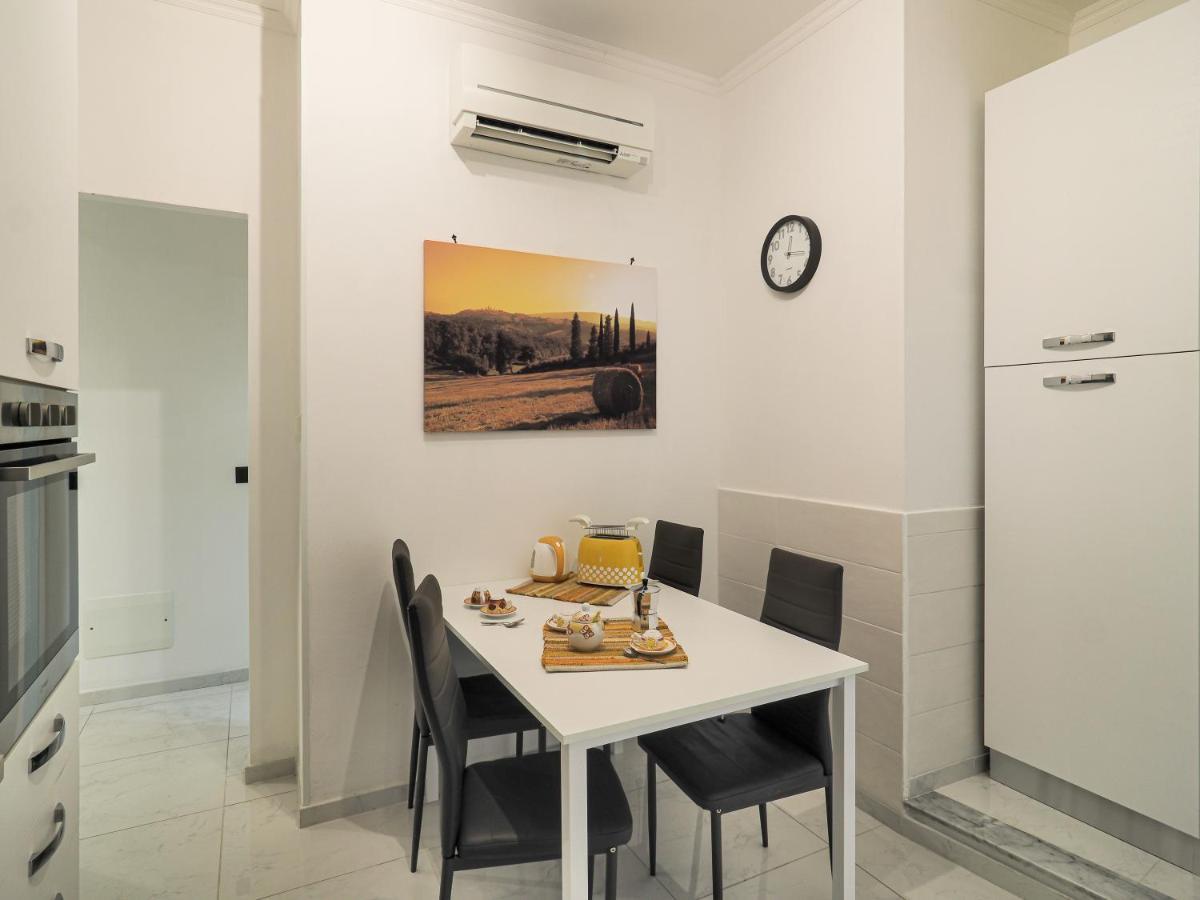 Eli&Fra 1 Apartment ลาสเปเซีย ภายนอก รูปภาพ