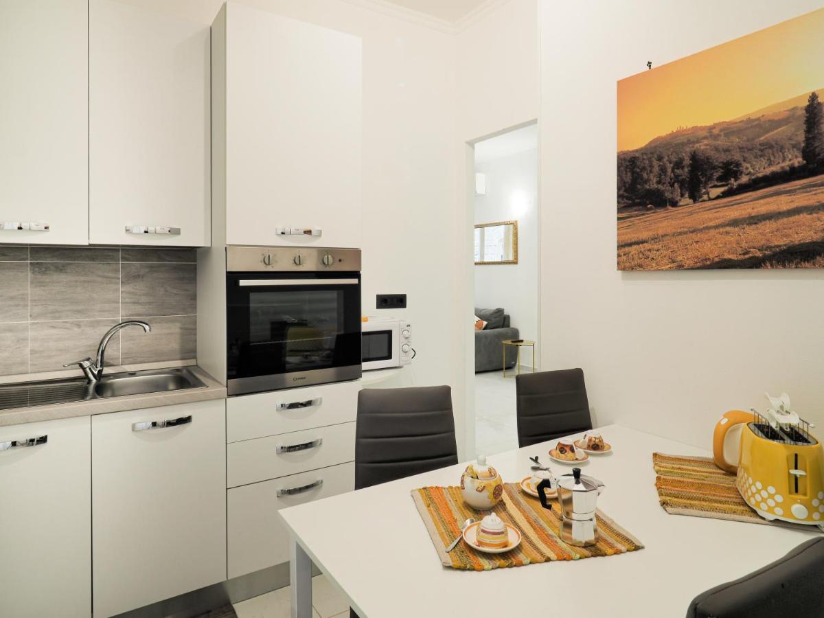 Eli&Fra 1 Apartment ลาสเปเซีย ภายนอก รูปภาพ